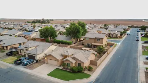 View/Area - 153 E 12 Pl, Somerton, AZ 85350 photo 2 of 8