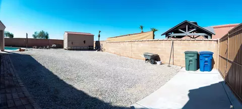 Exterior - 8043 E 35 Pl, Yuma, AZ 85365 photo 4 of 8