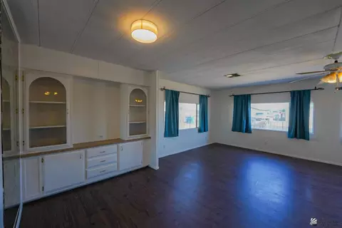 9367 E Saddle Dr, Yuma, AZ 85365 photo 8