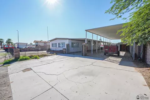 9367 E Saddle Dr, Yuma, AZ 85365 photo 4