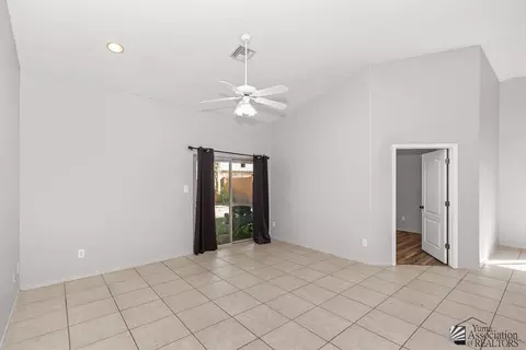 Living - 7612 E 26 St, Yuma, AZ 85365 photo 5 of 5
