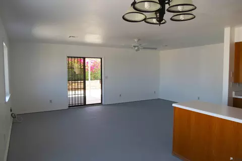 Living - 13257 E 51 Pl, Yuma, AZ 85367 photo 2 of 2