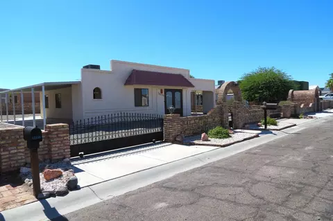 Exterior - 13257 E 51 Pl, Yuma, AZ 85367 photo 3 of 11