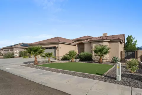 Exterior - 12148 E 34 Pl, Yuma, AZ 85367 photo 2 of 6