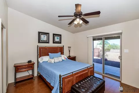 Bedroom - 13730 E Driftwood Dr, Yuma, AZ 85367 photo 3 of 4