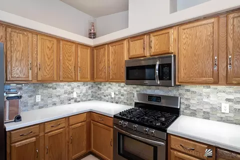 Kitchen - 13730 E Driftwood Dr, Yuma, AZ 85367 photo 5 of 5