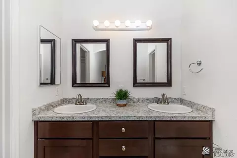 Bath - 14652 E 53 St, Yuma, AZ 85367 photo 1 of 4