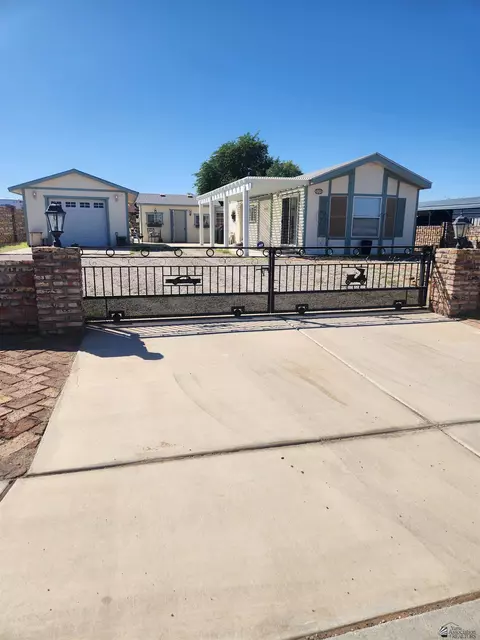9649 E 36 St, Yuma, AZ 85367 photo 2