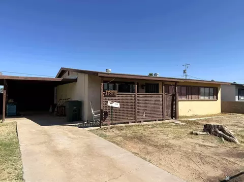 Exterior - 1310 E 25 Pl, Yuma, AZ 85365 photo 3 of 6