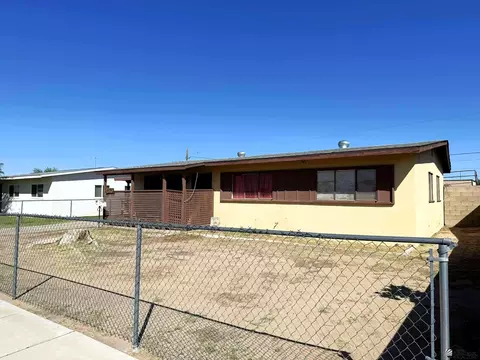 Exterior - 1310 E 25 Pl, Yuma, AZ 85365 photo 1 of 6