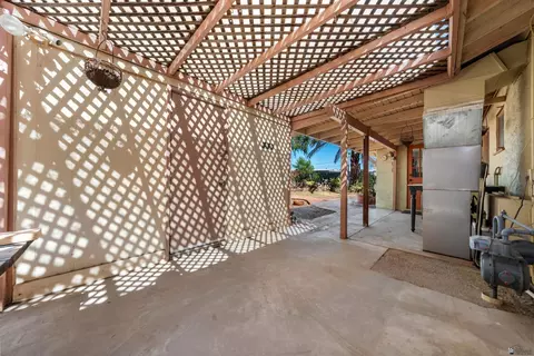 Exterior - 256 E 26 St, Yuma, AZ 85364 photo 4 of 7