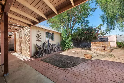Exterior - 256 E 26 St, Yuma, AZ 85364 photo 3 of 7