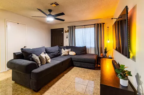237 E C St, San Luis, AZ 85336 photo 3