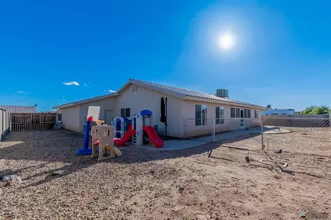 Exterior - 6314 E 43 St, Yuma, AZ 85365 photo 7 of 8