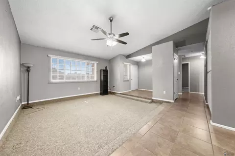 Living - 7186 E 26 St, Yuma, AZ 85365 photo 2 of 4