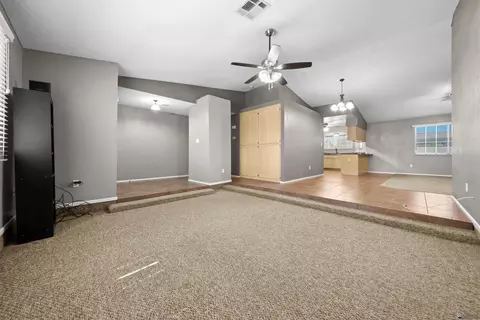 Living - 7186 E 26 St, Yuma, AZ 85365 photo 3 of 4