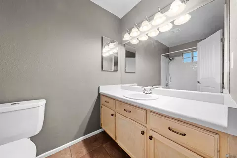 Bath - 7186 E 26 St, Yuma, AZ 85365 photo 2 of 4