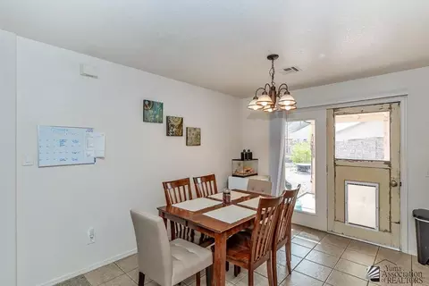 Dining - 10181 E 35 Pl, Yuma, AZ 85365 photo 1 of 1