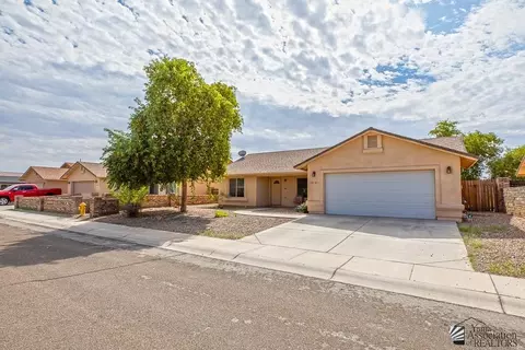 Exterior - 10181 E 35 Pl, Yuma, AZ 85365 photo 7 of 7
