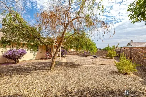Exterior - 10181 E 35 Pl, Yuma, AZ 85365 photo 6 of 7