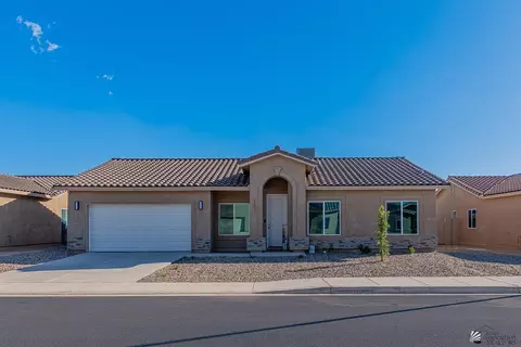 7357 E 45 St, Yuma, AZ 85365 photo 1