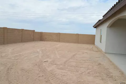 Exterior - 13121 E 54 Dr, Yuma, AZ 85367 photo 5 of 5