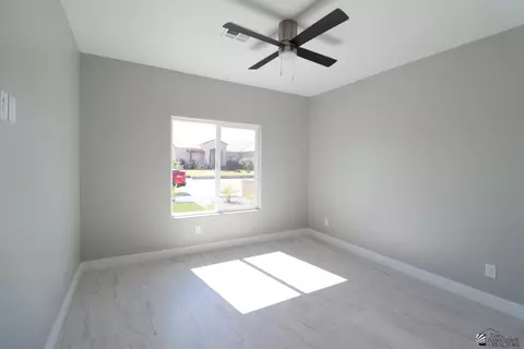 Bedroom - 10240 E 39 Way, Yuma, AZ 85365 photo 2 of 3