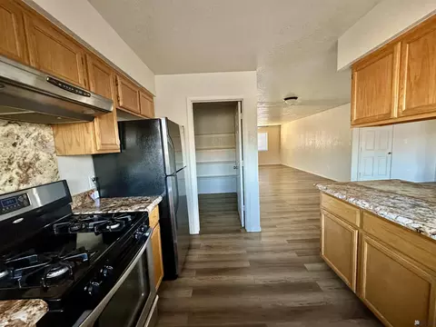 Kitchen - 11480 E 26 Ln, Yuma, AZ 85367 photo 4 of 4
