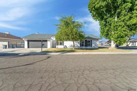 4302 W 14 Ln, Yuma, AZ 85364