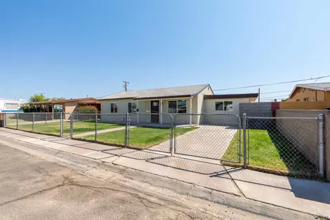 907 E La Mesa St, Yuma, AZ 85365