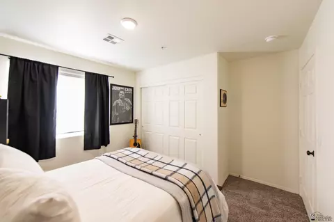 Bedroom - 7404 E 36 Pl, Yuma, AZ 85365 photo 3 of 5