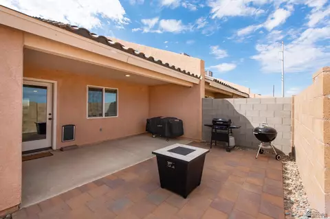 Exterior - 7404 E 36 Pl, Yuma, AZ 85365 photo 7 of 7