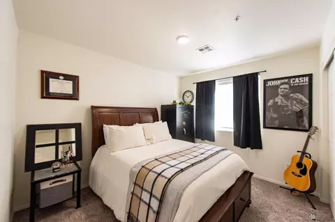 Bedroom - 7404 E 36 Pl, Yuma, AZ 85365 photo 2 of 5