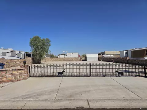 12644 E 47 Ln, Yuma, AZ 85367 photo 2