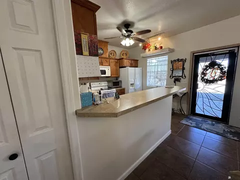 Entry Way - 14573 E 51 Dr, Yuma, AZ 85367 photo 2 of 2