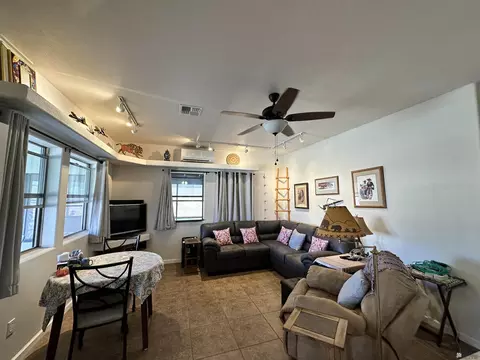 Living - 14573 E 51 Dr, Yuma, AZ 85367 photo 1 of 3