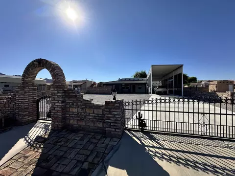 Exterior - 14573 E 51 Dr, Yuma, AZ 85367 photo 2 of 16