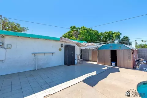 Exterior - 2250 E 24 Pl, Yuma, AZ 85365 photo 6 of 10