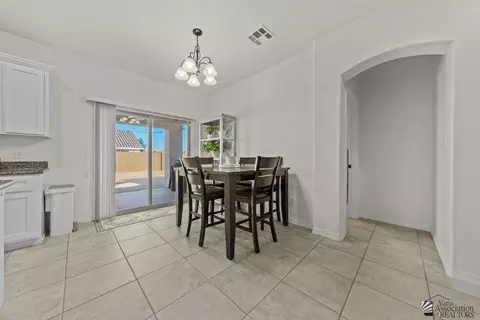 12586 E 49 Dr, Yuma, AZ 85367 photo 14