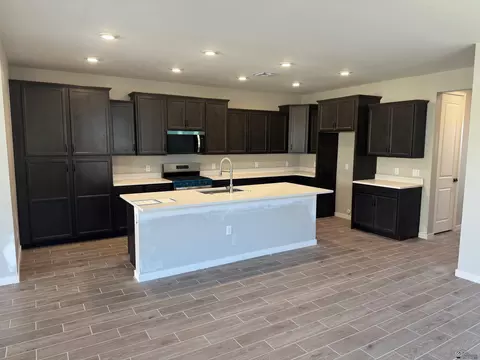 7628 E 35 St, Yuma, AZ 85365 photo 2
