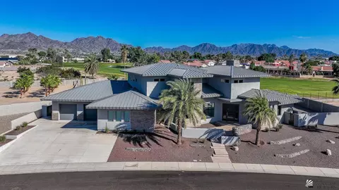 10157 S Del Valle, Yuma, AZ 85367
