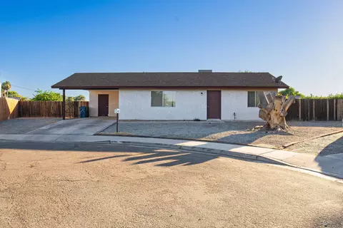 424 S 45 Way, Yuma, AZ 85364