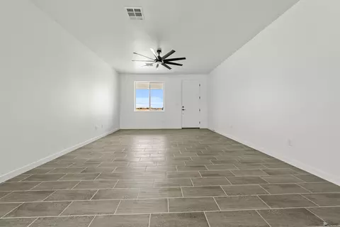 10770 E 45 Ln, Yuma, AZ 85367 photo 8