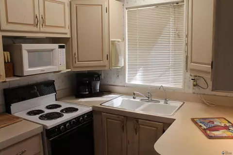 10336 E Compadre Pl, Yuma, AZ 85365 photo 4