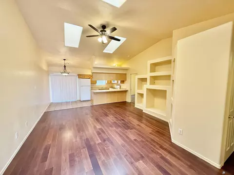 Living - 10704 E 34 St, Yuma, AZ 85365 photo 3 of 4
