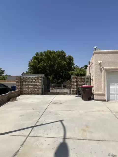 Exterior - 12170 E Paseo Verano, Yuma, AZ 85367 photo 3 of 3