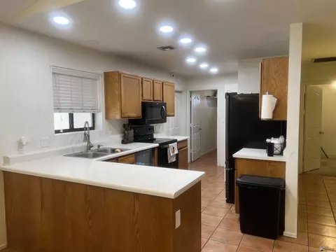 Kitchen - 12170 E Paseo Verano, Yuma, AZ 85367 photo 1 of 3