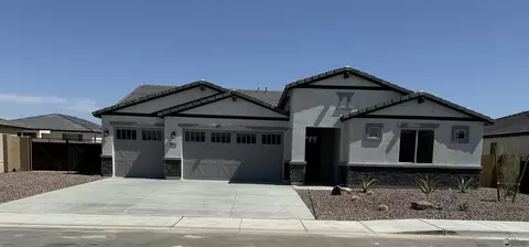 3697 S Santana Dr, Yuma, AZ 85365