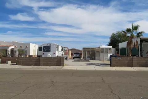 10207 S Avenida Compadres, Yuma, AZ 85367