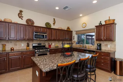 7922 E 36 Pl, Yuma, AZ 85365 photo 9